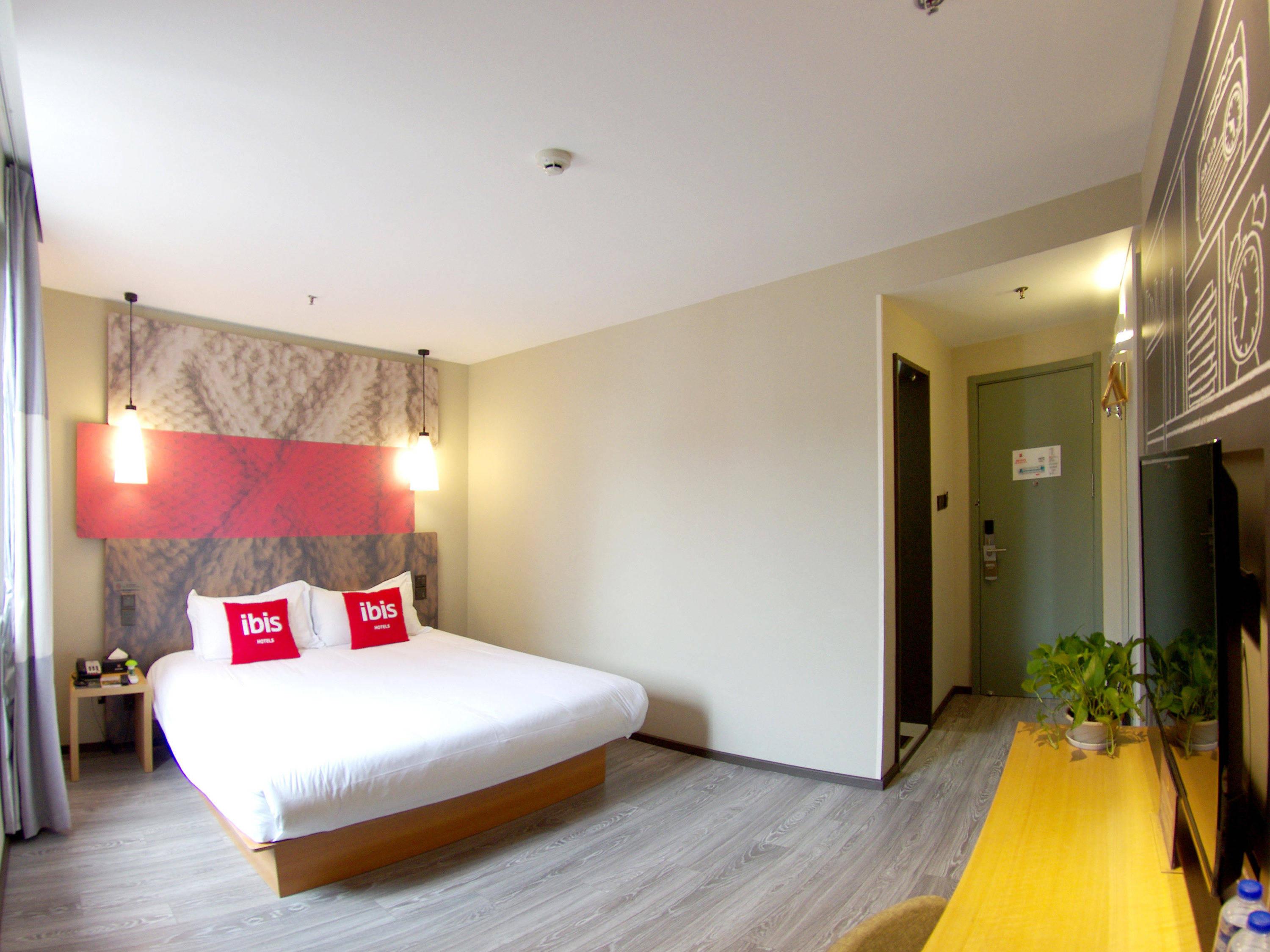 Ibis Beijing Tiantandongmen Metro Station Hotel Екстер'єр фото