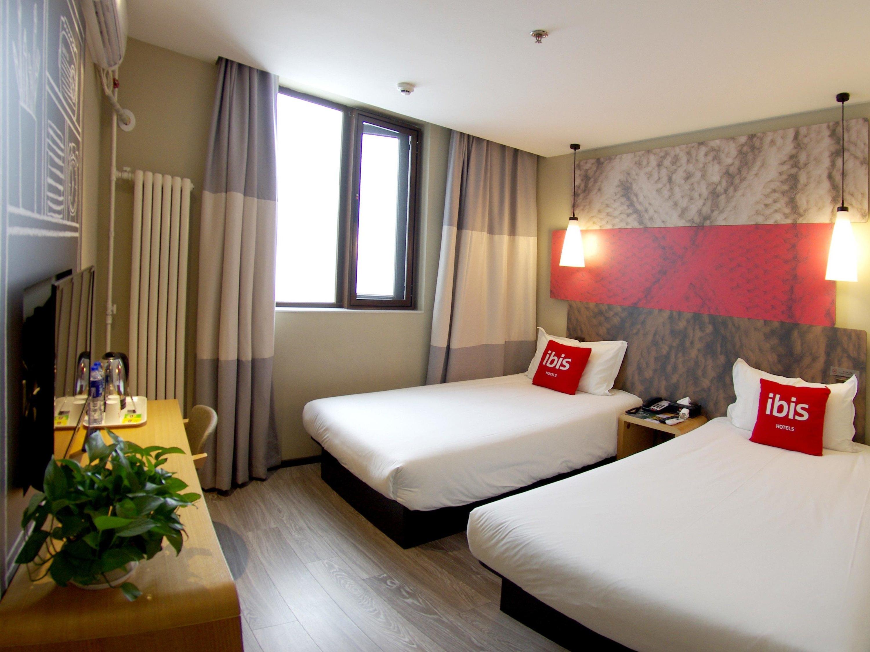 Ibis Beijing Tiantandongmen Metro Station Hotel Екстер'єр фото