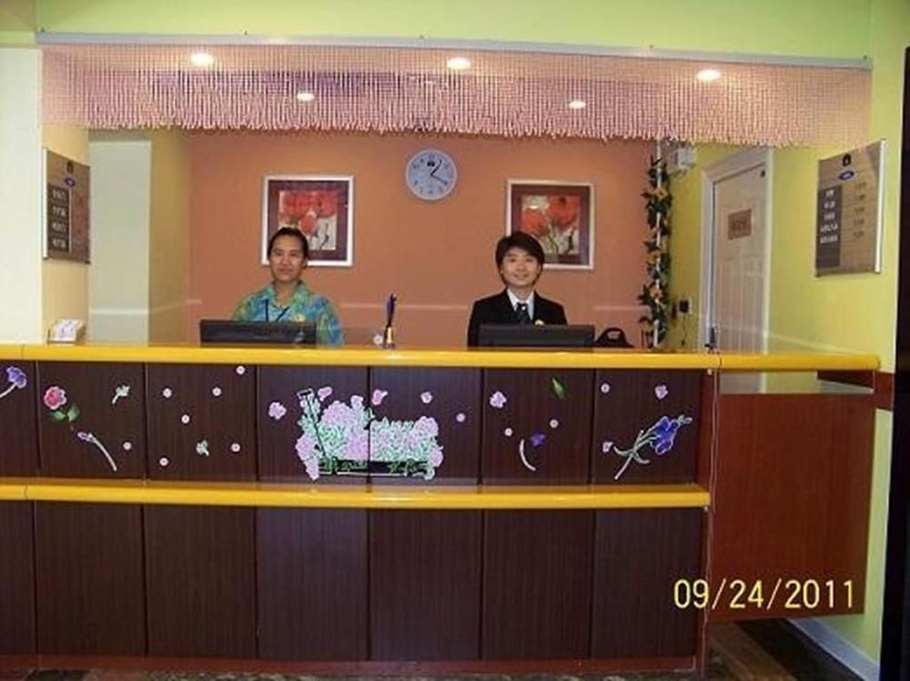 Ibis Beijing Tiantandongmen Metro Station Hotel Екстер'єр фото