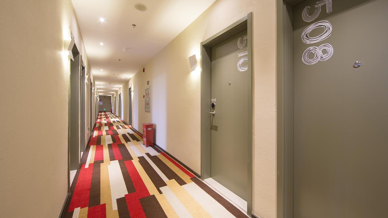 Ibis Beijing Tiantandongmen Metro Station Hotel Екстер'єр фото