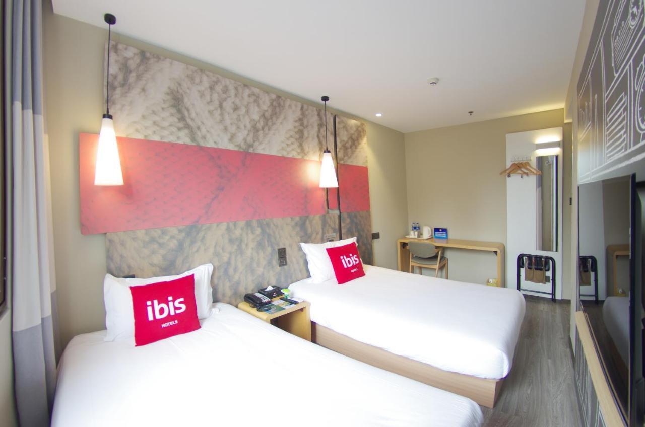 Ibis Beijing Tiantandongmen Metro Station Hotel Екстер'єр фото